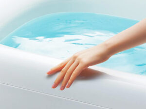 ずっと、キレイで、心地よいうつくし浴槽。